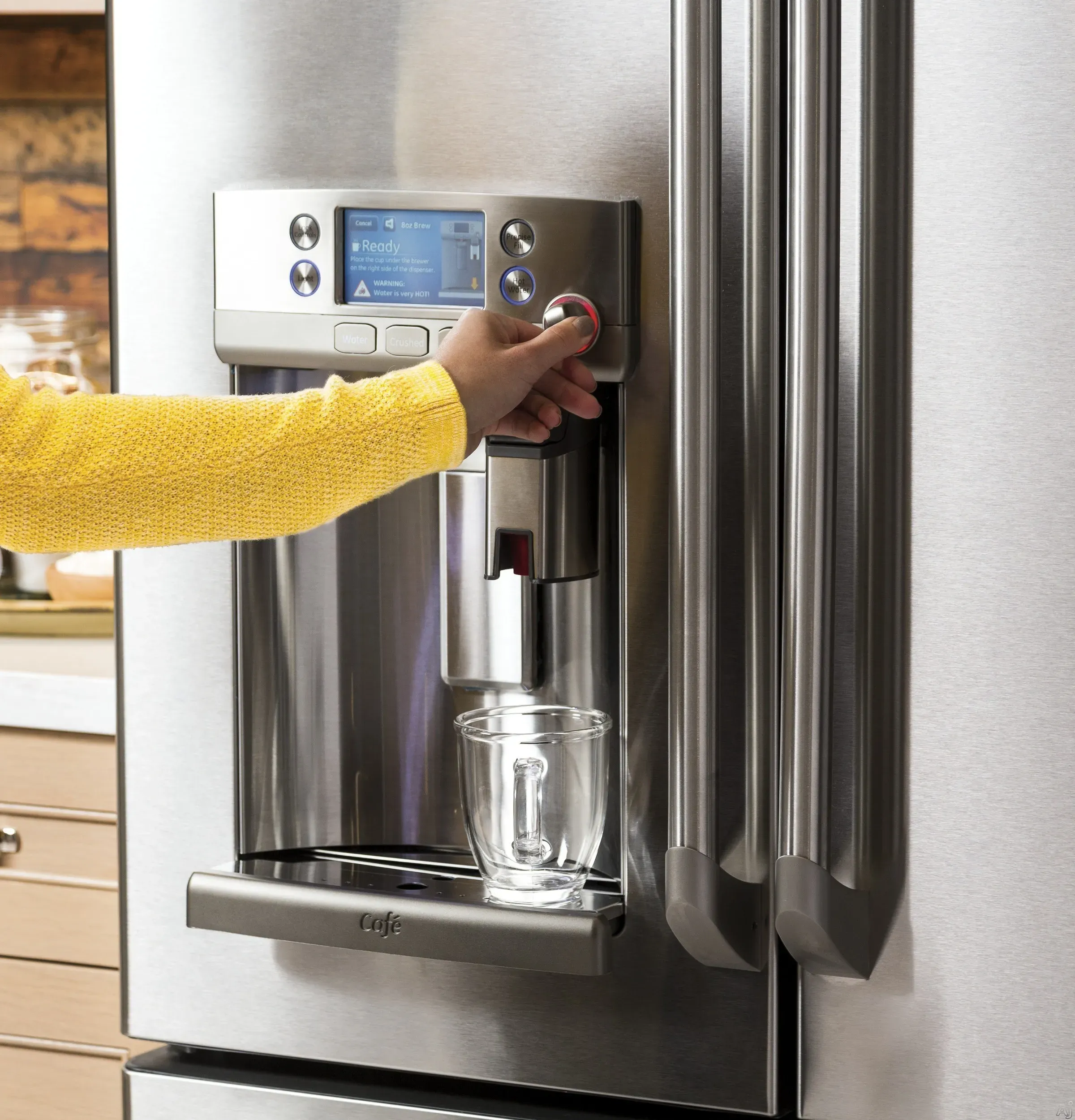 cye22ushss_feature_keurig_dispenser_1